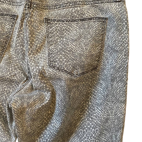 Universal Thread Grey‎ White Snake Pattern Denim Jeans Straight Leg 12 - Picture 7 of 12